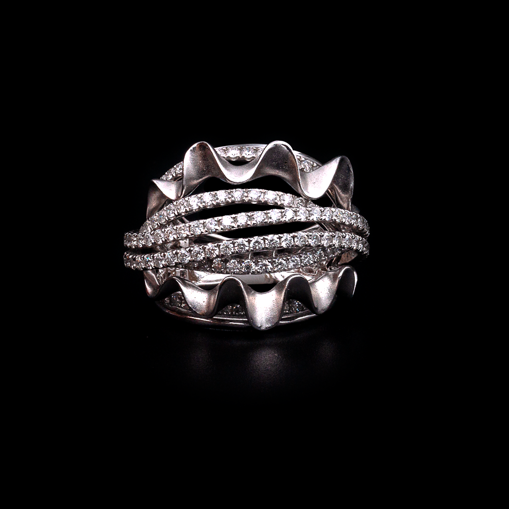 
            
                Load image into Gallery viewer, Diamond Shell Ring
            
        