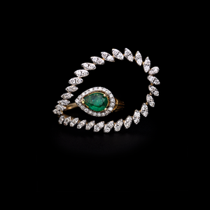 
            
                Load image into Gallery viewer, Colombian Emerald Side Ring
            
        