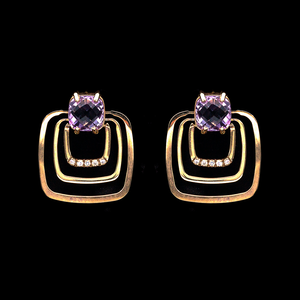 
            
                Load image into Gallery viewer, Amethyst Square Earrings
            
        