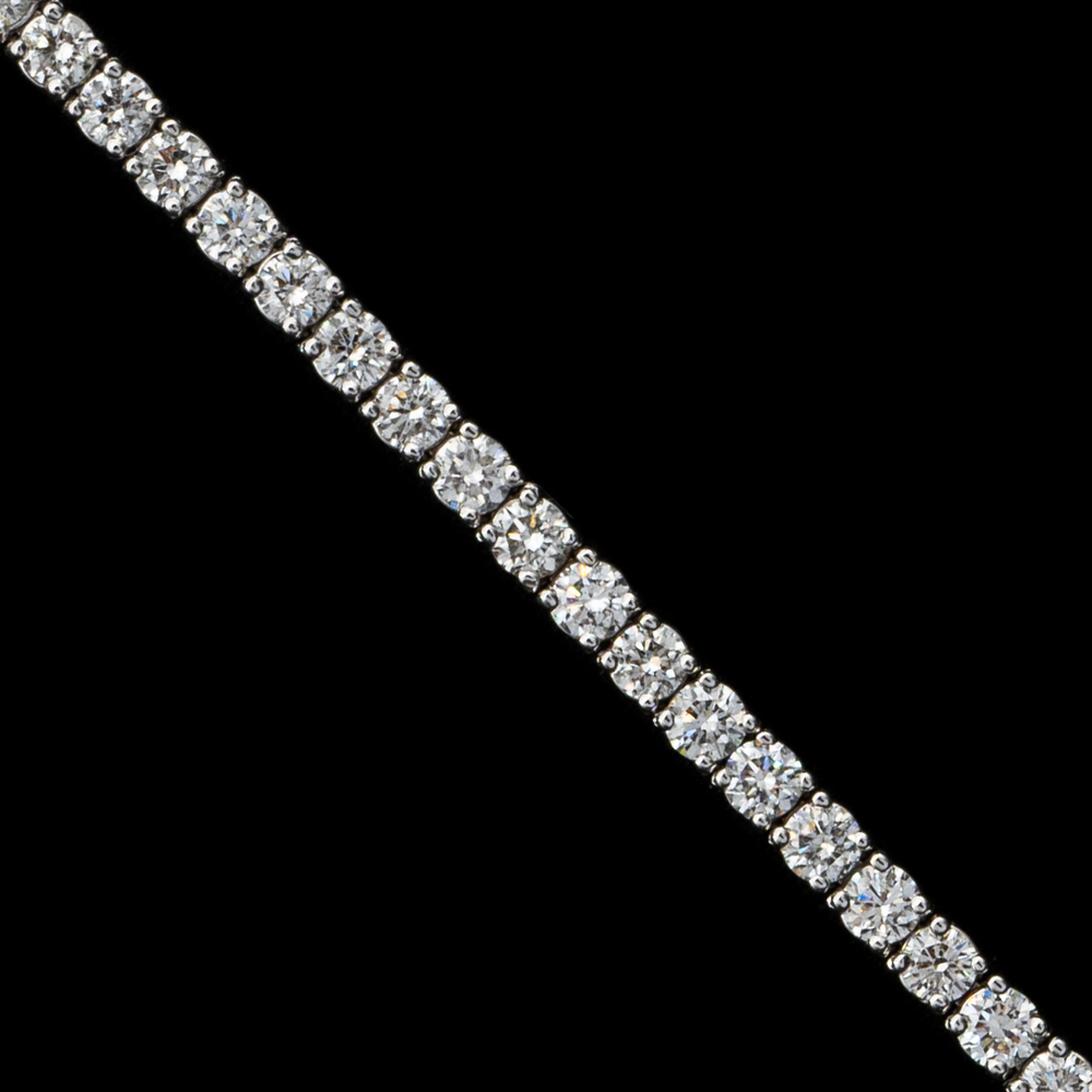 
            
                Load image into Gallery viewer, 5.42ct Tennis Bracelet
            
        